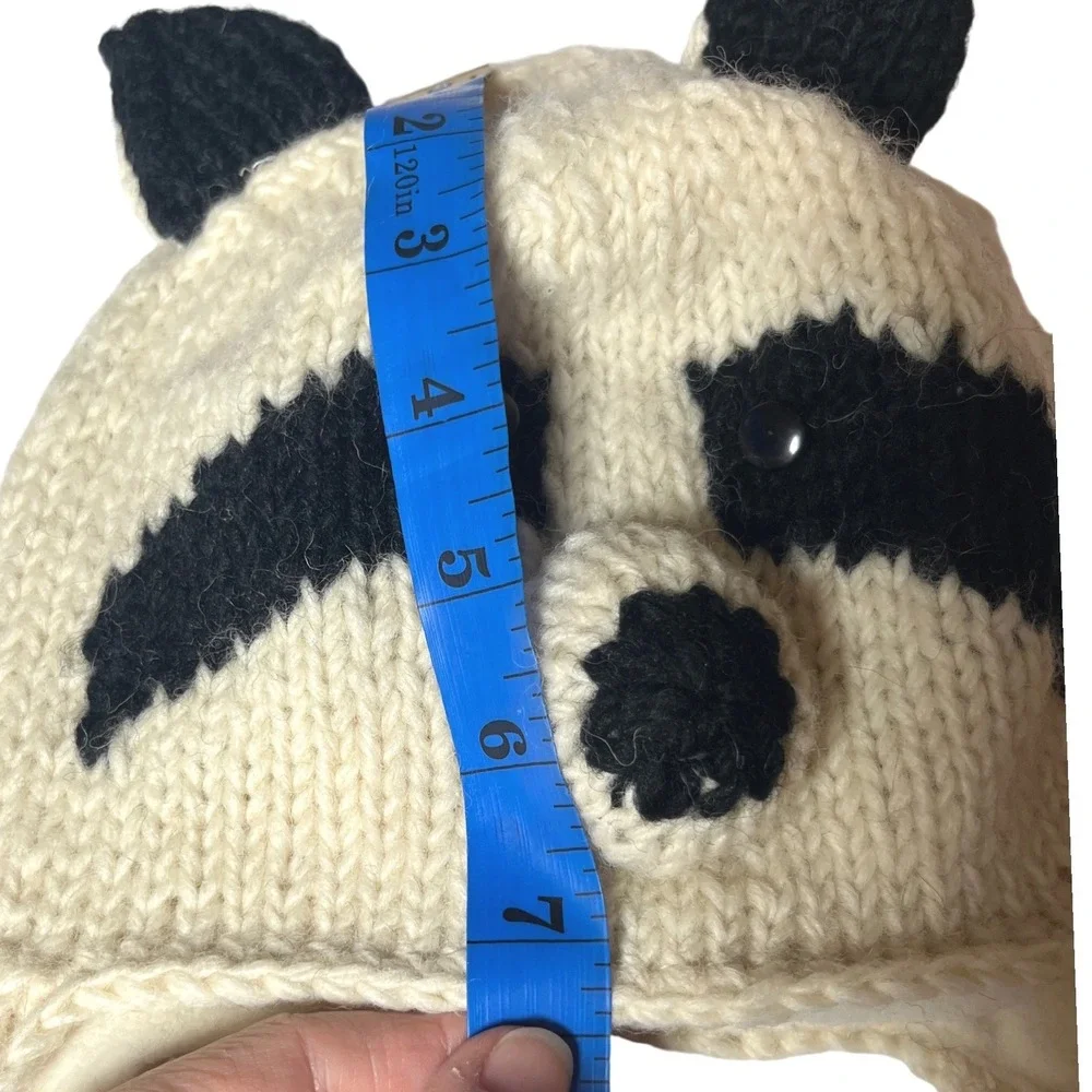 Raccoon‎ Nepal Wool Earflap Beanie Hat Hand Knit Cream Black Whimsical OS